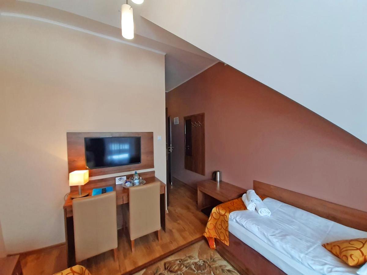 Pensjonat Zielone Wzgorze Boleslawow Stronie Śląskie Extérieur photo