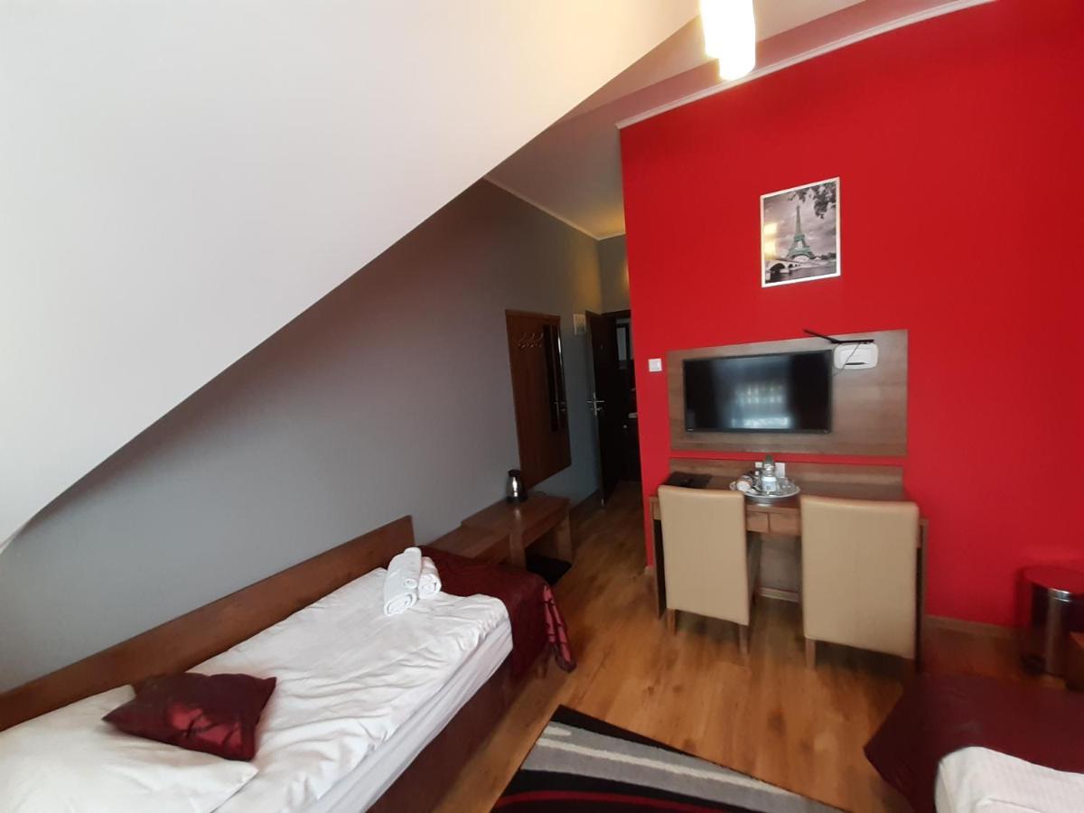 Pensjonat Zielone Wzgorze Boleslawow Stronie Śląskie Extérieur photo